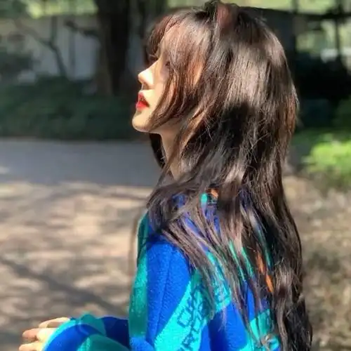 女生头像侧颜气质,女生头像气质侧脸-图片大观-奇异网