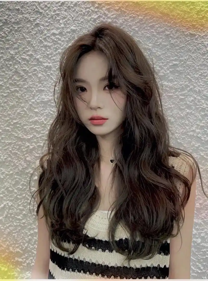 慵懒的法式烫发发型 真的非常绝 好看到爆.慵懒的法式烫发发型 - 抖音