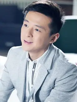 黄元帅(朱雨辰饰演)