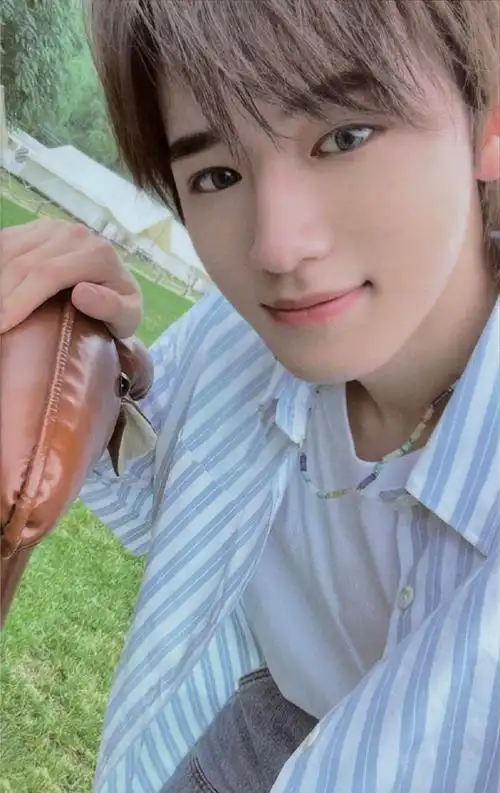 和宋亚轩一起定格2023