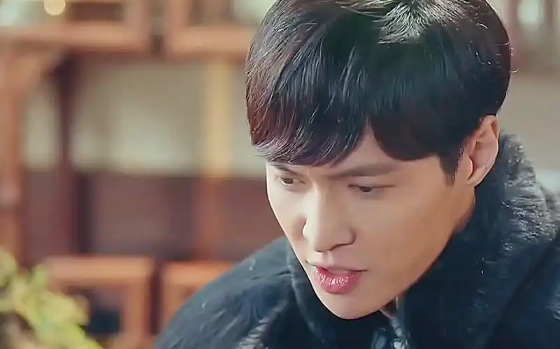 除了二月红对丫头最好的就是陈皮了