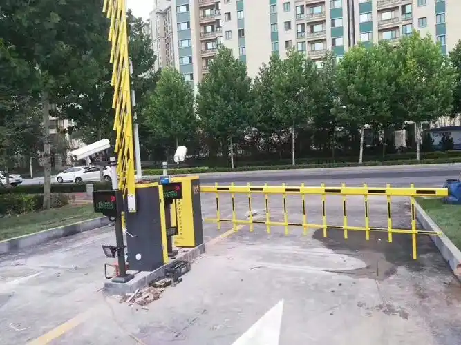 扫码收费车牌识别系统厂家康保县停车场收费起落杆安装济南鼎力