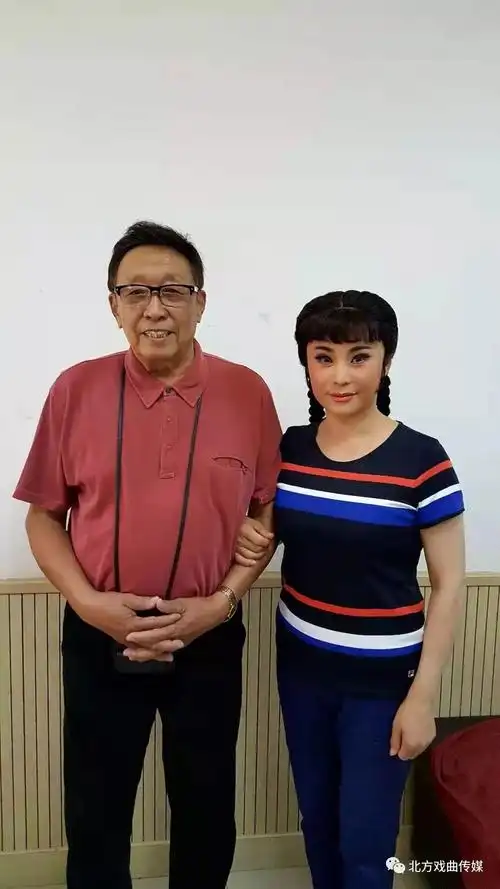 绰笔即抹有艺术天赋的评剧名家罗慧琴