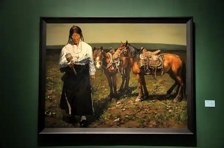 摄影:中国美术馆韩洪伟的油画作品