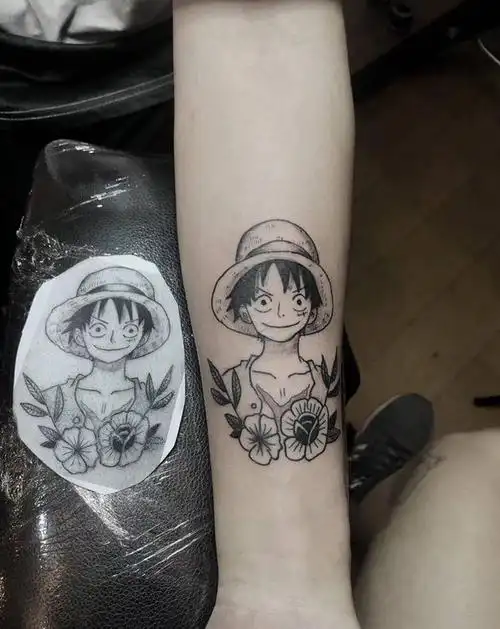 路飞纹身图片_手臂纹身图案