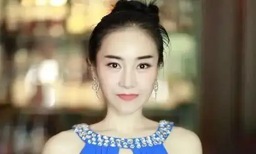 李亚倩风凰卫视女主播李亚倩是哪里人