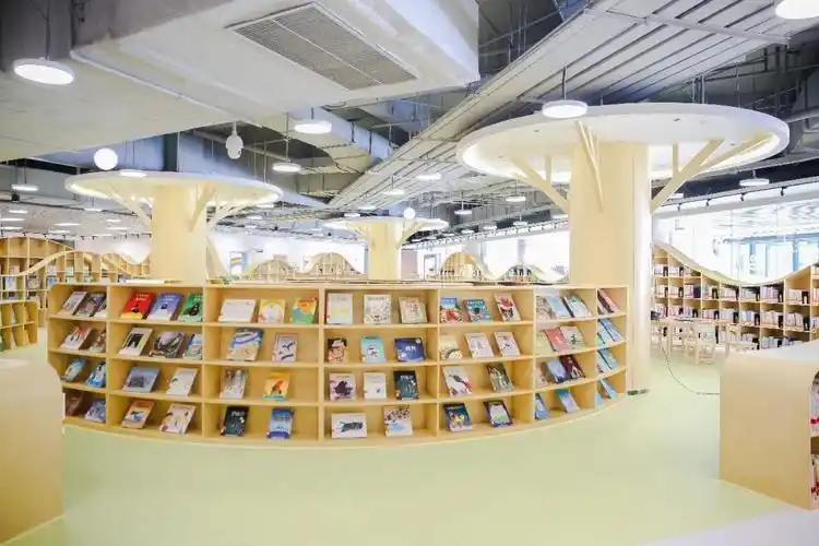 周末约起龙岗区少儿图书馆试运营啦