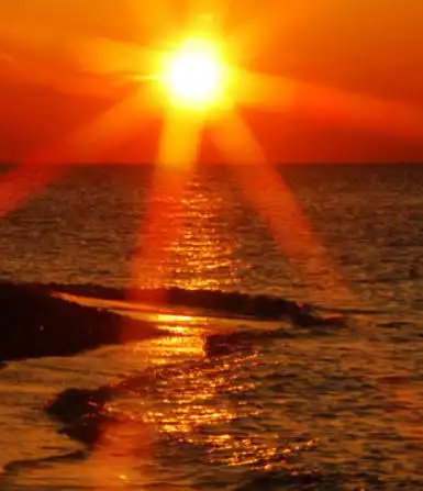 梦见太阳从屋顶升起