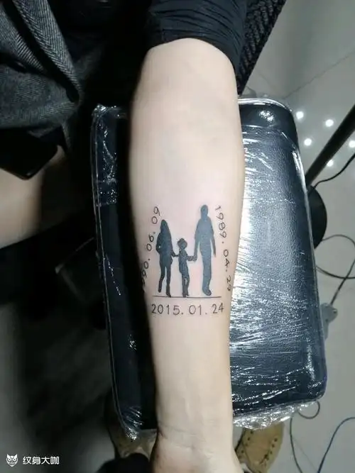 一家三口_纹身图案手稿图片_惜ci青丶大伟的纹身作品集