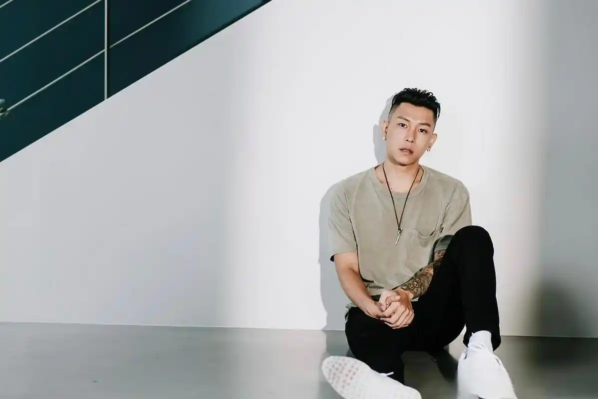 瘦子eso登上本期节目热搜第一!97   #中国说唱巅峰对决