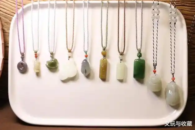 花几百元买和田玉的都是什么水平出乎你的意料白领众多