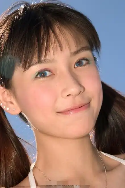 angelababy旧照流出惊呆网友 直呼这样的ab是第一次见!