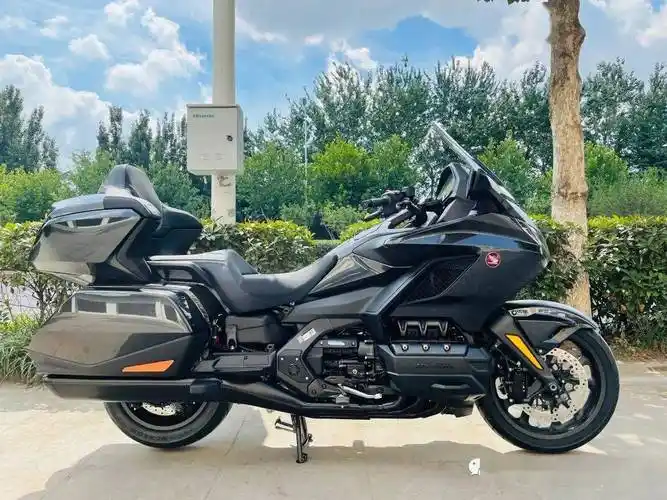 接受预定2022款本田金翼gl1800