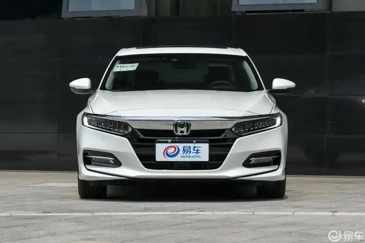 【雅阁2018款混动 2.