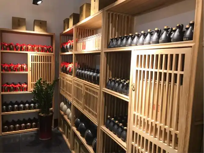 国内首家"共享白酒体验馆"入选政府品牌计划!