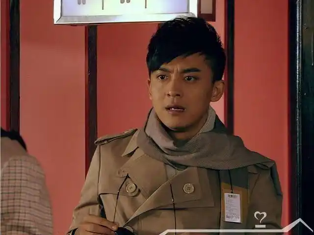 你还记得那个吃小龙虾会过敏的张伟吗?他的演技你给几分?