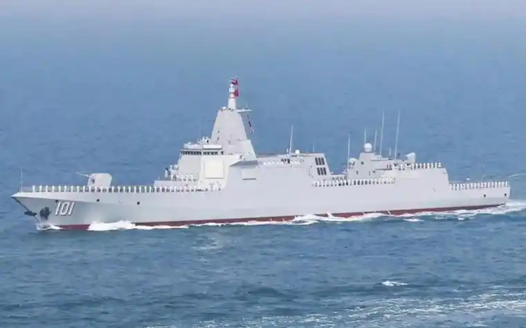 055大驱首舰101南昌舰