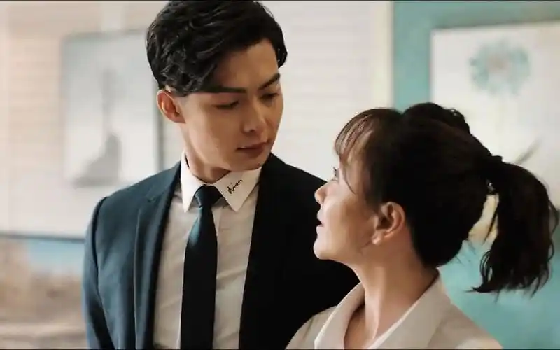 【张日山x梁湾】前女友面前,张日山在线撩人啦