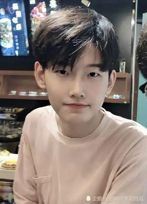 b站百大up主花少北,宝藏男孩