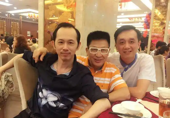 62岁的广州演员吴家辉戏里是鲁牛的手下现实中是陈维聪的师弟