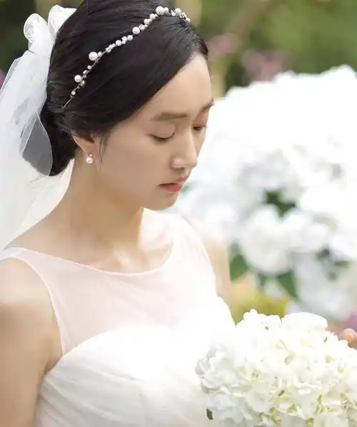 原创眼泪女王重返电视韩星秀爱四十岁后要回归千日不见甚是想念