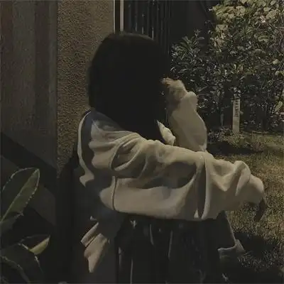 个性头像女生黑白高冷高清霸气女头像图片