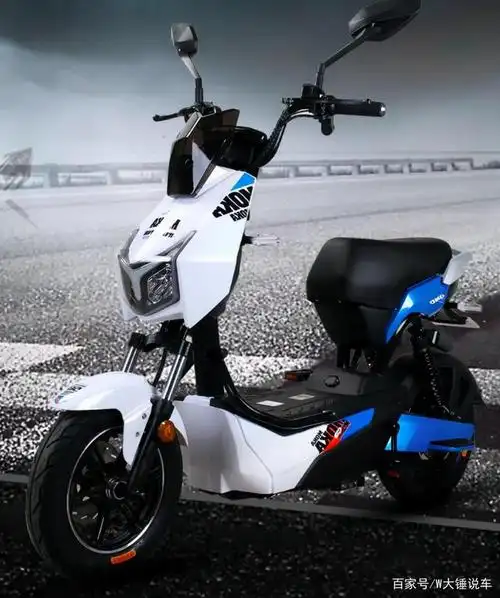 3款年轻人的电动车来了,外观酷炫提速快,续航也不错