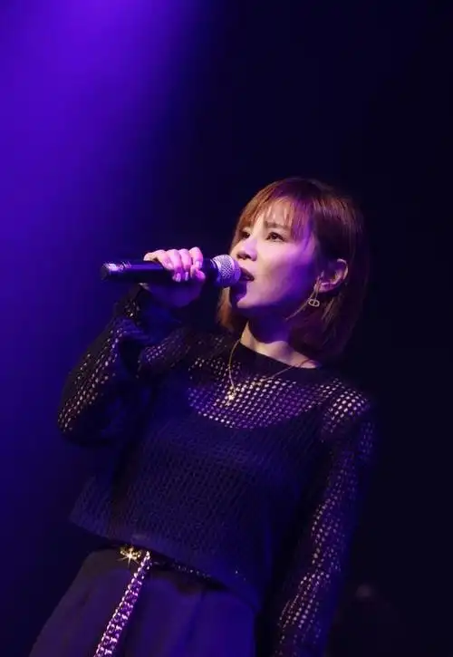 李佳薇请战《歌手2024》掀起热潮,网友:华语乐坛不能输!