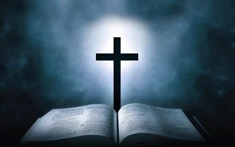 十字架,书,背光 iphone 壁纸