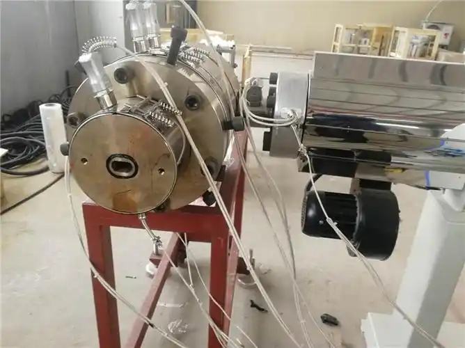 管材模具挤出管材模具祥浩捷塑料模具