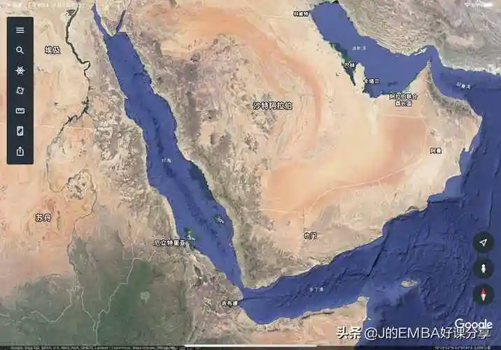 这个半岛三面封闭,左边是红海;这个就是阿拉伯半岛,是世界上最大的