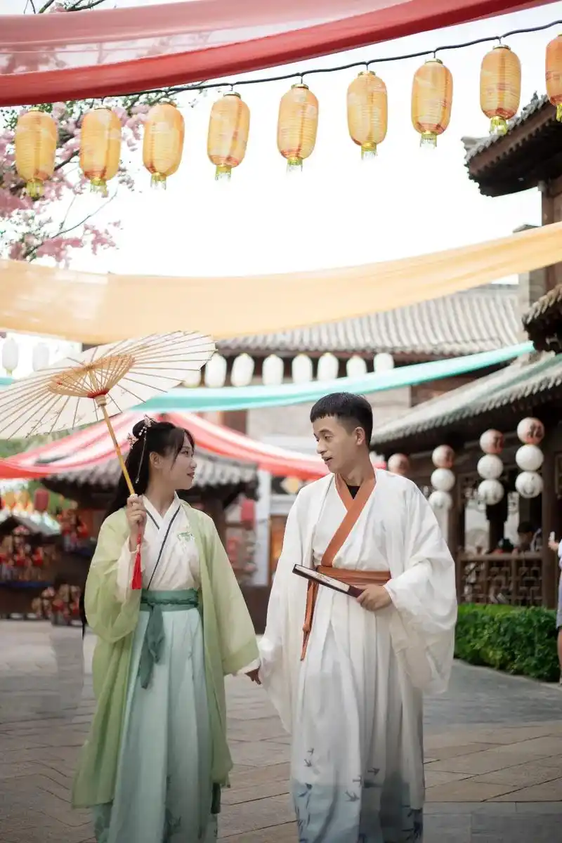 洛邑古城约拍.#摄影约拍 #这个夏天 #洛阳约拍#实地拍摄  - 抖音