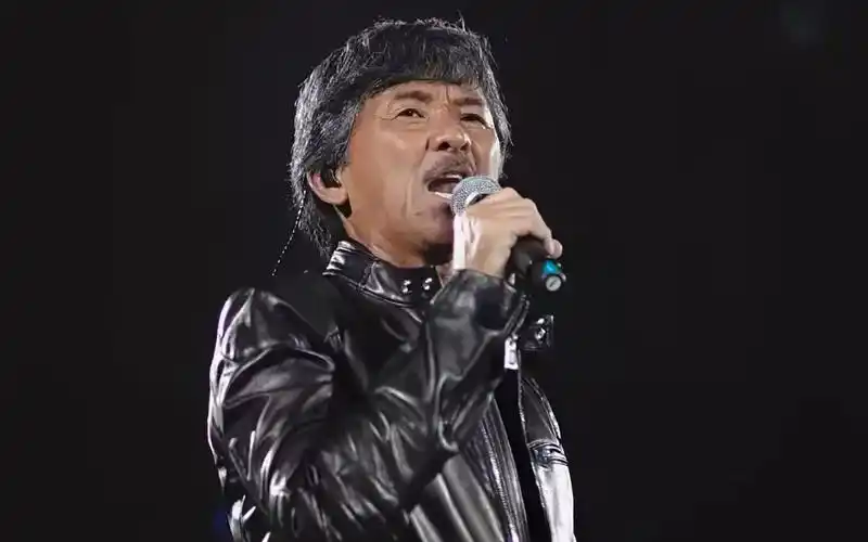 高音铁肺林子祥经典粤语歌曲《敢爱敢做》,听完热血沸腾,永不过时