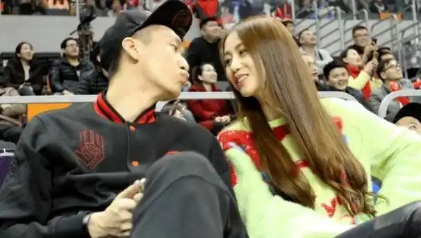 陈露——孙悦的一见钟情_北京队_球迷_巅峰