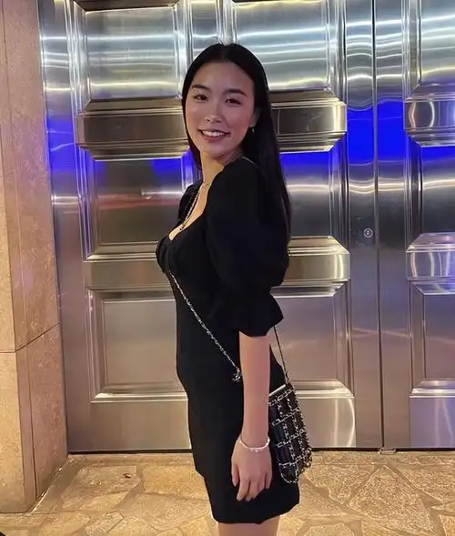 高以翔女友bella完全变了各种宣传新品无视粉丝的质疑和喊话