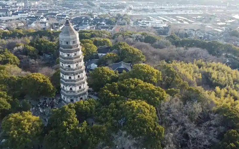 苏州斜塔-虎丘塔