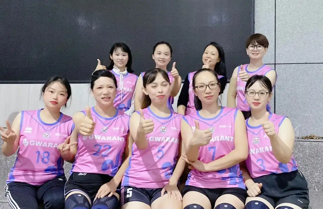 女排阵容 - g f h - 抖音