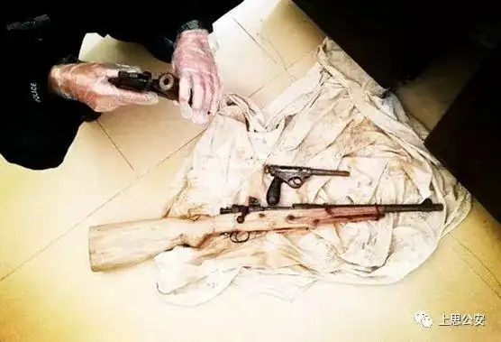 共收缴和查获各类枪支246支,子弹2541发,黑火药845克,收缴土制炸炮6枚