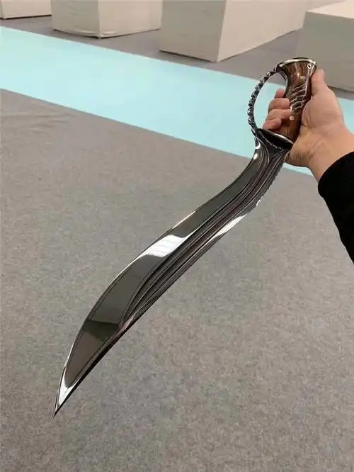 19版终极悍将(khai2019镇店级新品)_进口尼泊尔弯刀_世界名刀