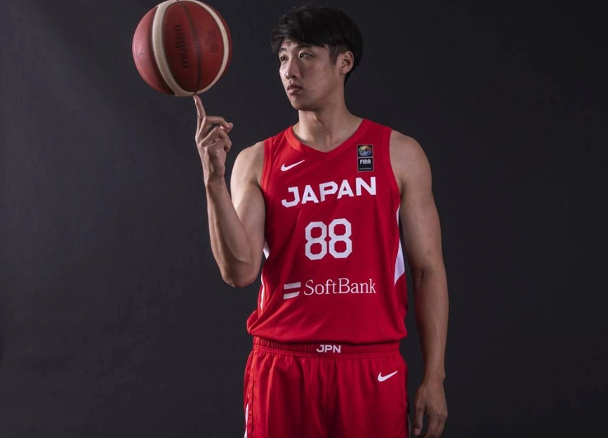 原创张本天杰为何放弃中籍入日籍他曾自曝原因让不少球迷一声叹息