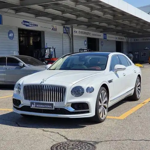 白色宾利飞驰.尊贵的代表之作