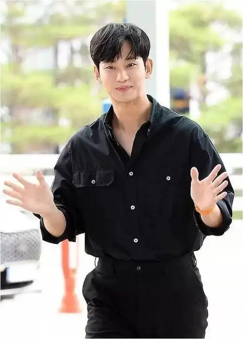 金秀贤每集8亿韩元出场费不实韩剧眼泪女王相关人士澄清