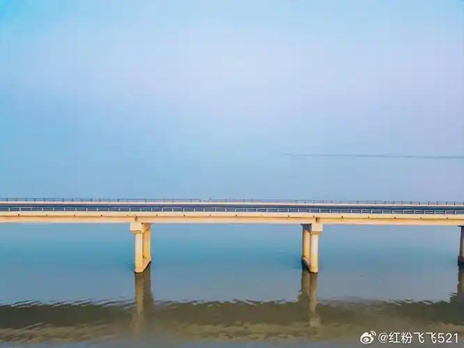 在宿松黄湖大桥追一场绝美日落.