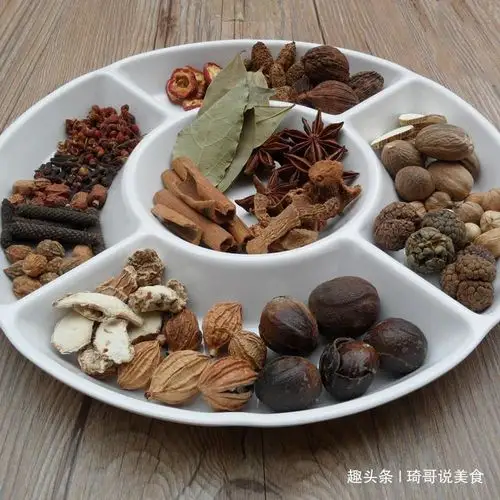 炖肉,炖排骨,万不能放这调料,大多数人不懂,肉不香汤不鲜