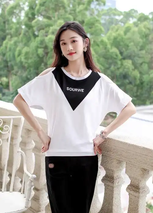 6051#实拍夏季新款女士短袖t恤宽松圆领字母绣花露肩t恤女上衣 - 17网