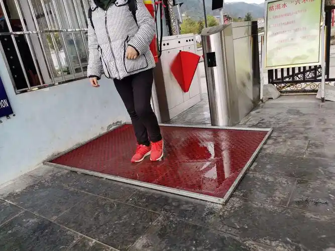 简约实用的消毒池