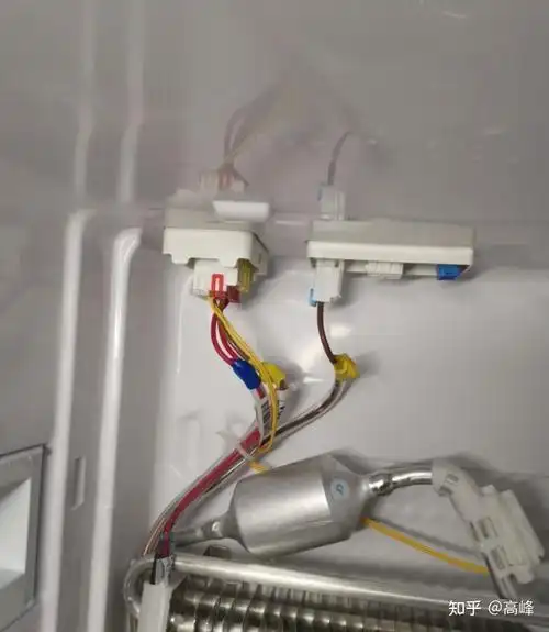 三星冰箱bcd-265 冷冻室底盘结冰的解决办法