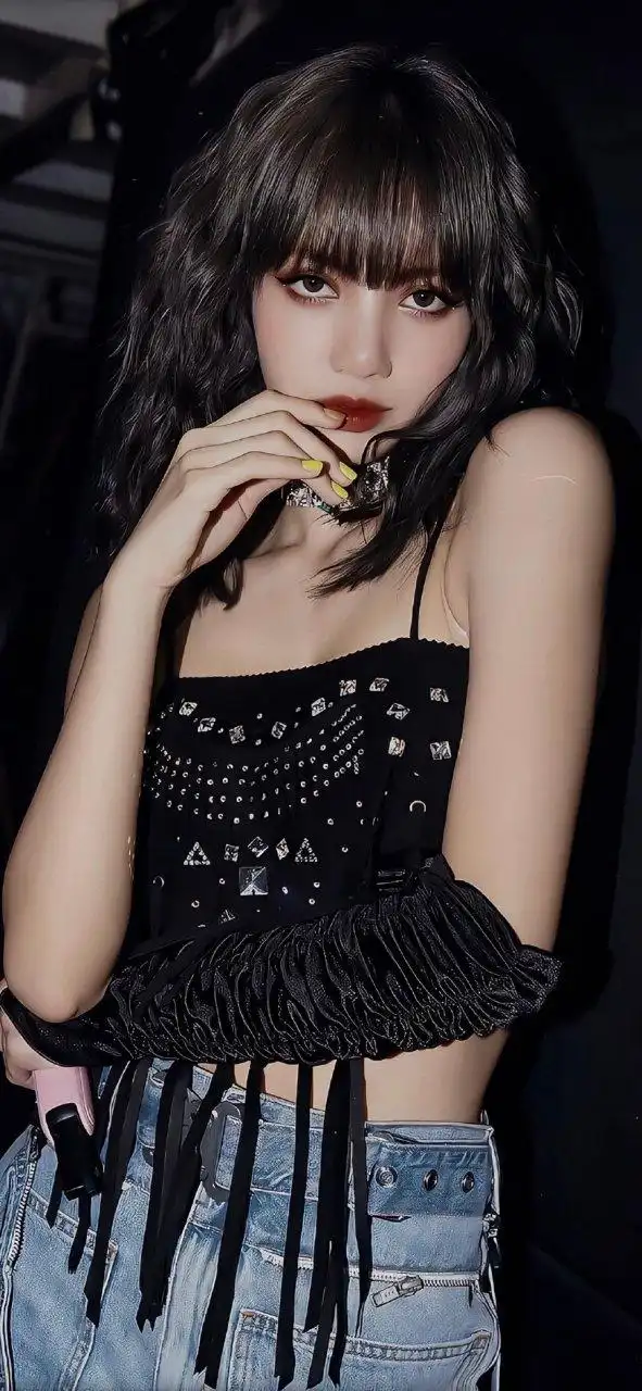 lisa手机壁纸! #壁纸