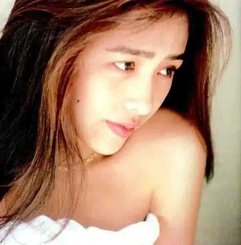 工藤静香年轻时一组海边写真身材真的是一级棒俘获男神妥妥的