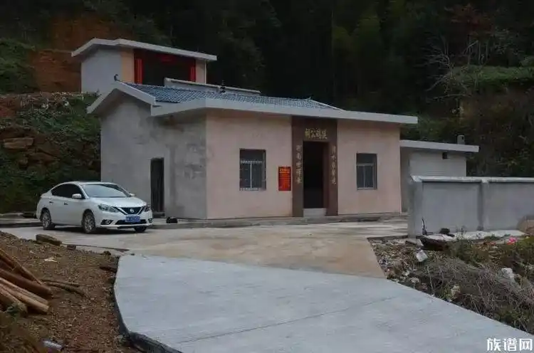 丘氏小祠堂,族人大精神